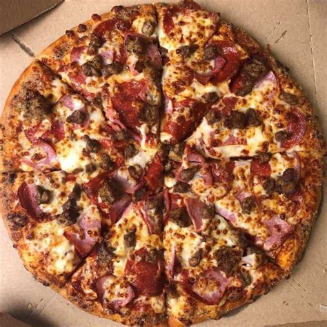 Sertifikat, penghargaan, tanda, atau dokumen yang dipajang di meat and meat domino's pizza terbesar Tambahan saldo Unipin & Kuota aplikasi Telkomsel cemas bundle habis dulu mahal sekarang murah DANA cepat terisi baru